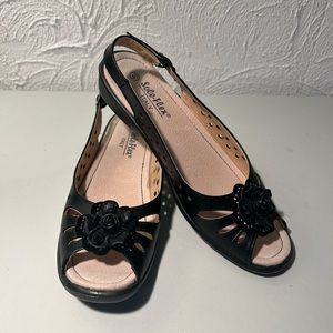 SoleFlex Black Italian Sandals Ladies size 40 (9.5-10)